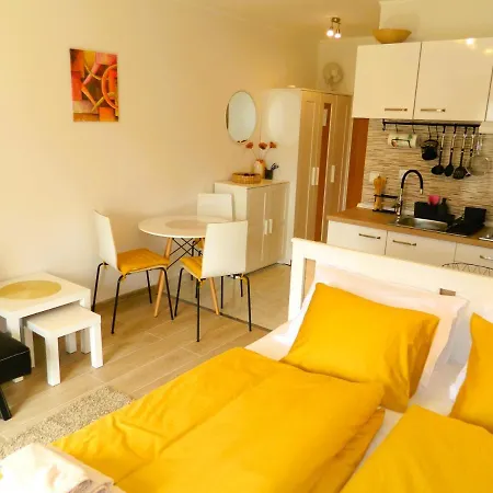 Luna Studio